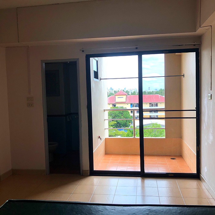 Pictures of Thepee Mansion 8/16