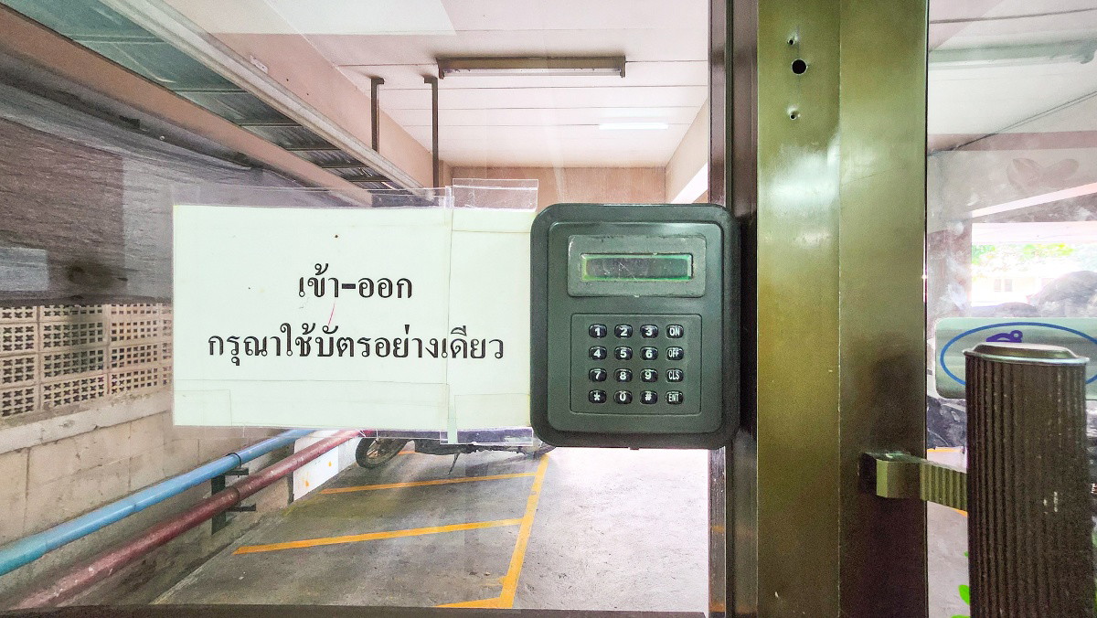 Condo · bangkok — photo 5