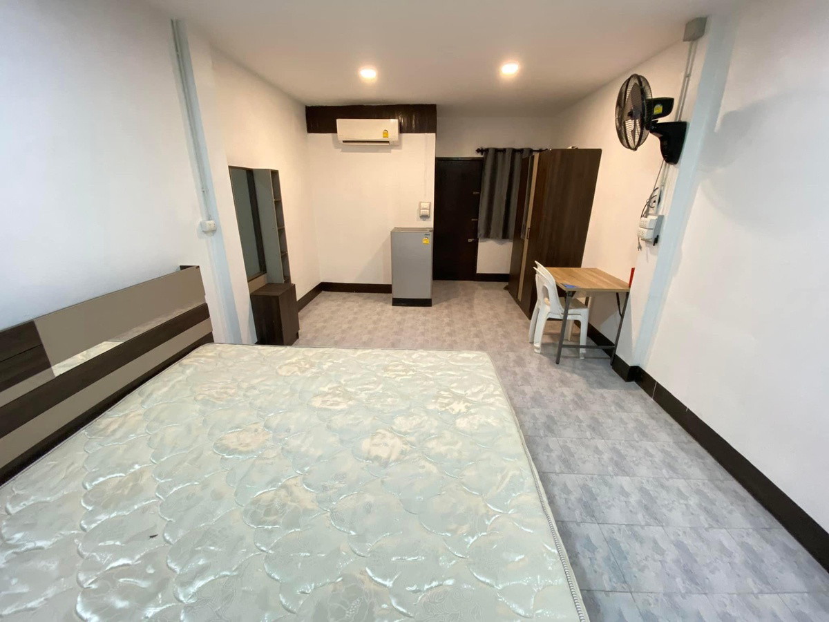 Condo — photo 3