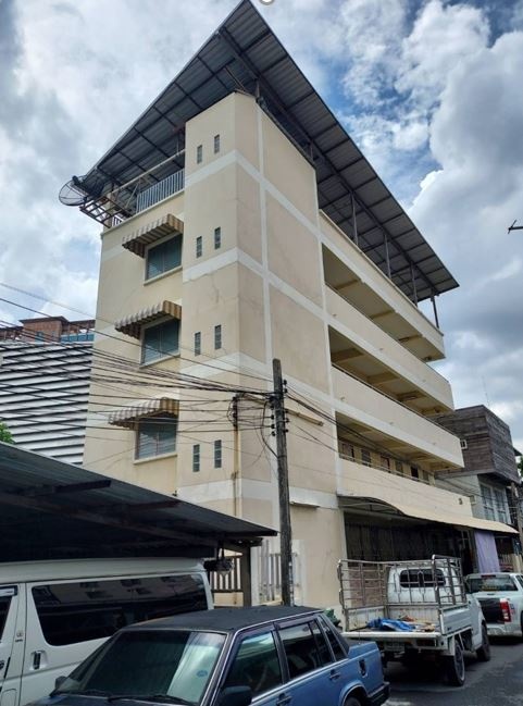 Condo · Bang Kapi, bangkok — photo 1