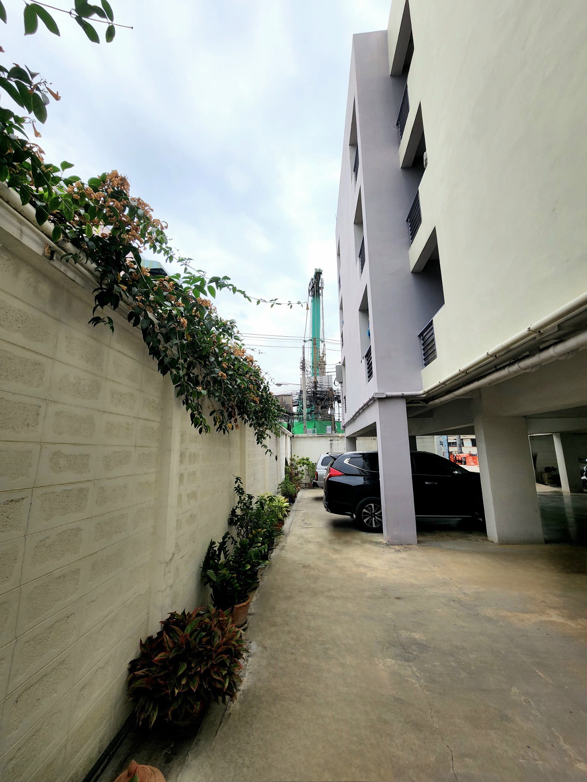 Condo · Thon Buri, bangkok — photo 4