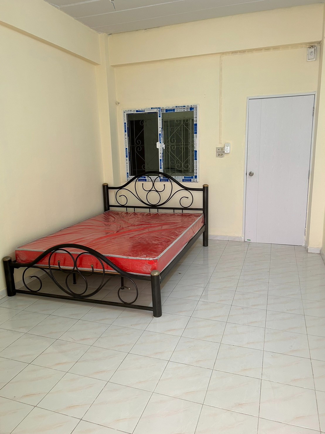 Condo — photo 2