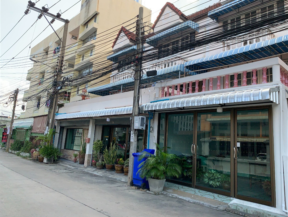 Condo · Pak Kret — photo 5
