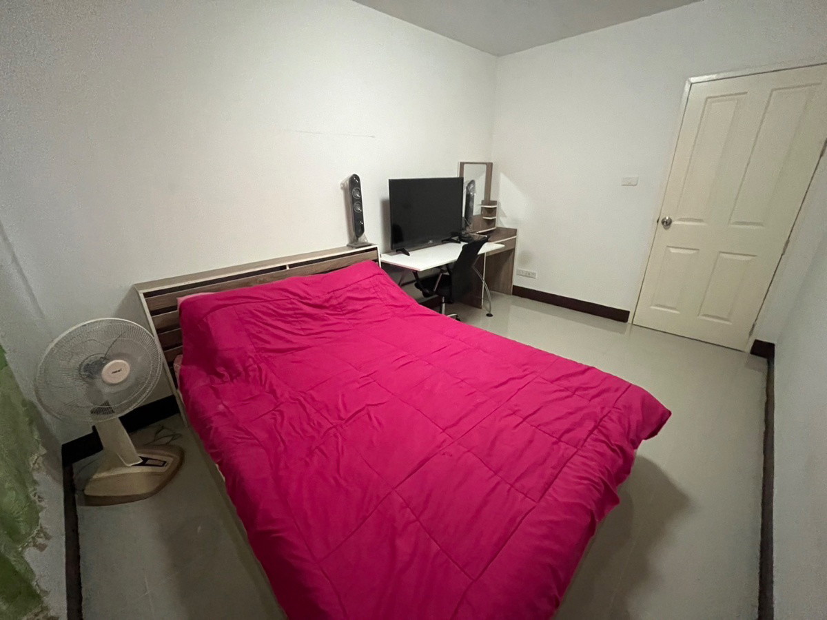 Condo — photo 3