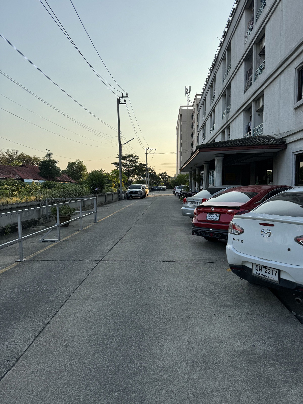 Condo · Phasi Charoen, bangkok — photo 2
