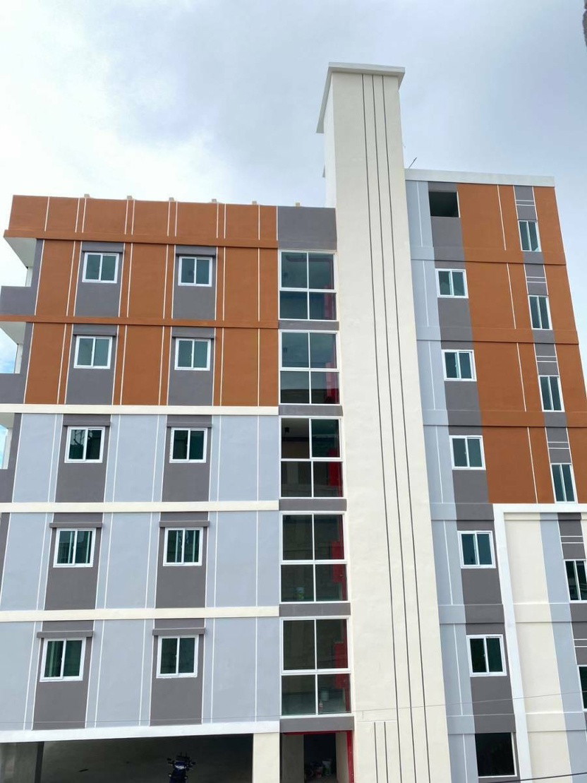 Condo — photo 2