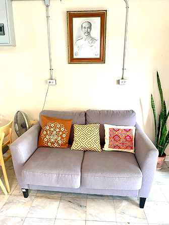 Pictures of Choms House  @Sapanmai 18/38