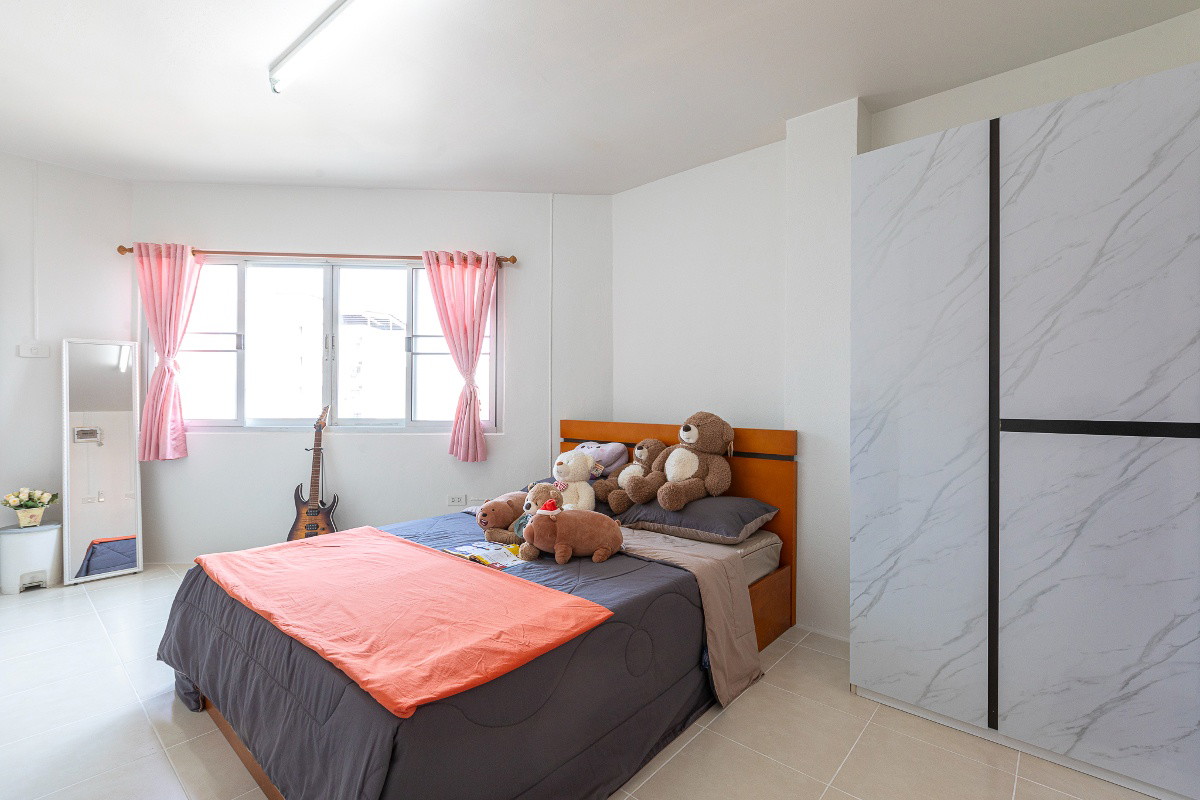 Condo · Mueang Chon Buri, chon_buri — photo 4
