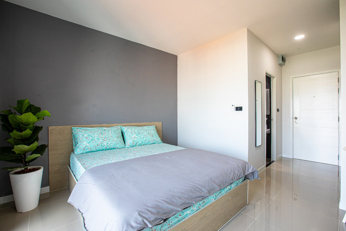 Condo · Saphan Sung, bangkok — photo 2