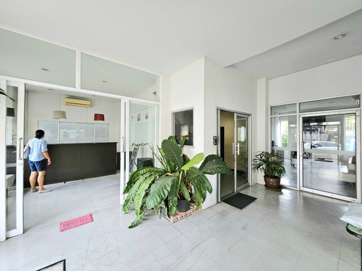 Condo · Mueang Nonthaburi — photo 5