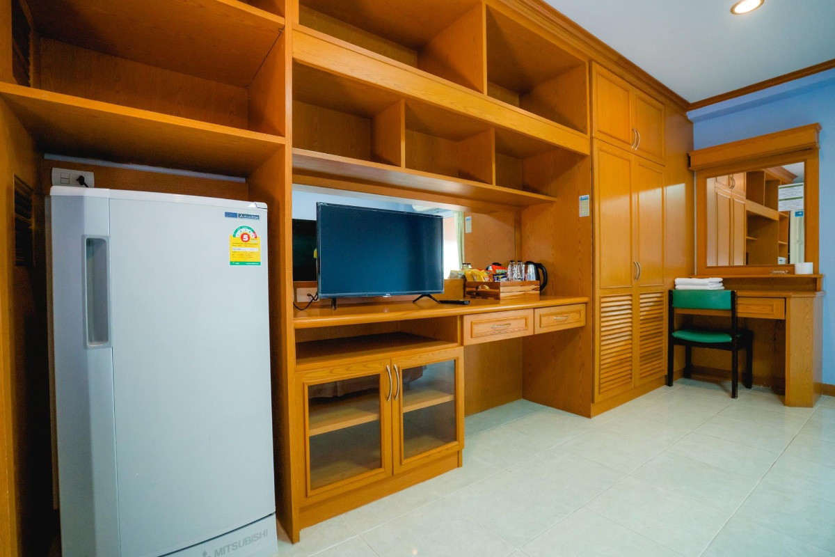 Condo — photo 3