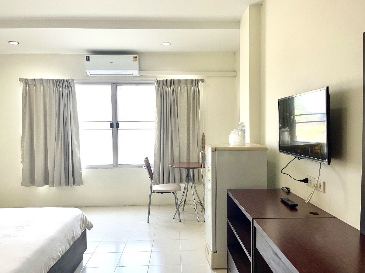 Condo — photo 5