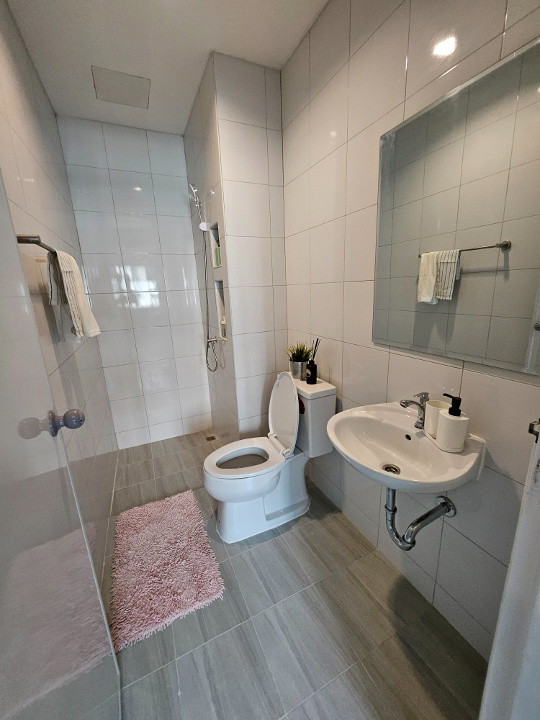 Condo — photo 4