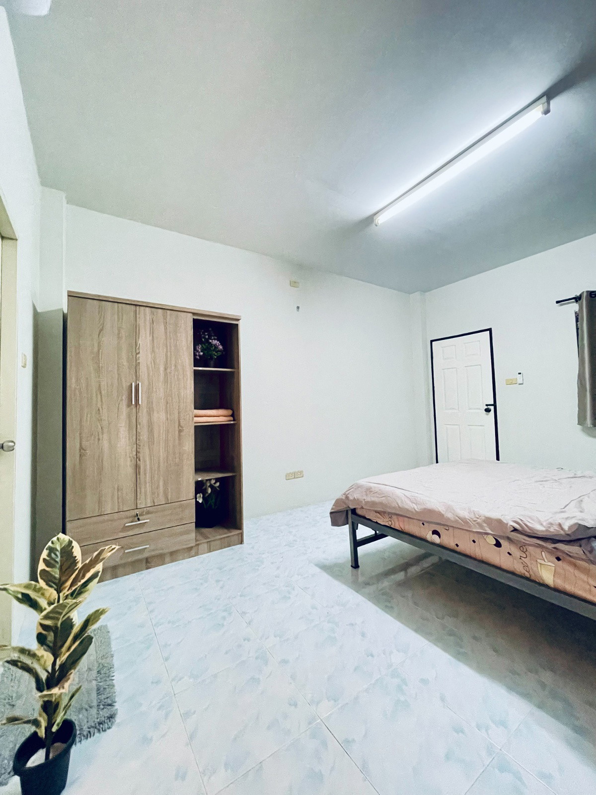 Condo — photo 5