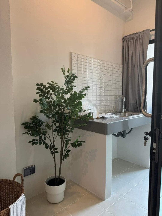 Condo — photo 2