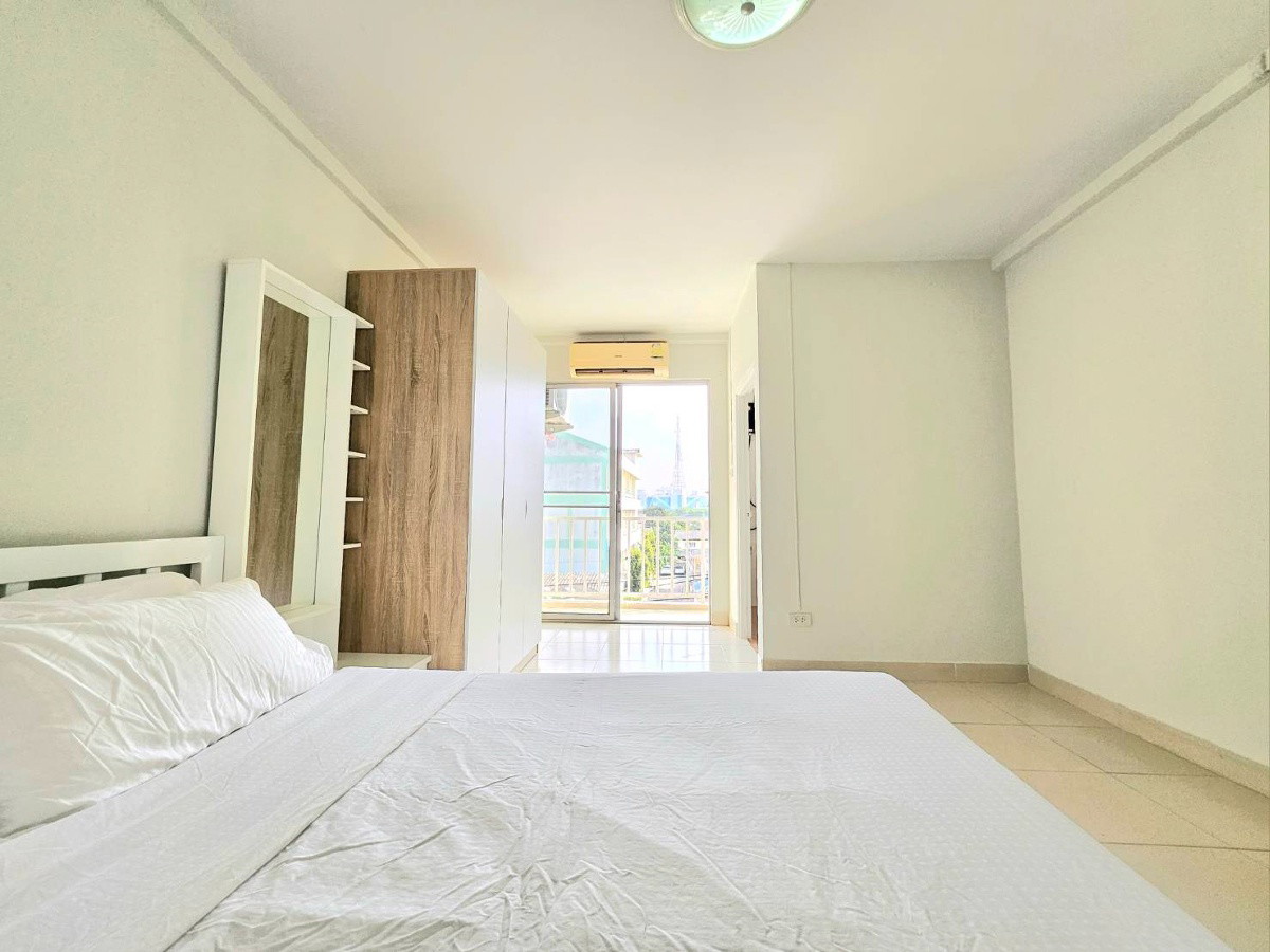 Condo · Mueang Nonthaburi — photo 2