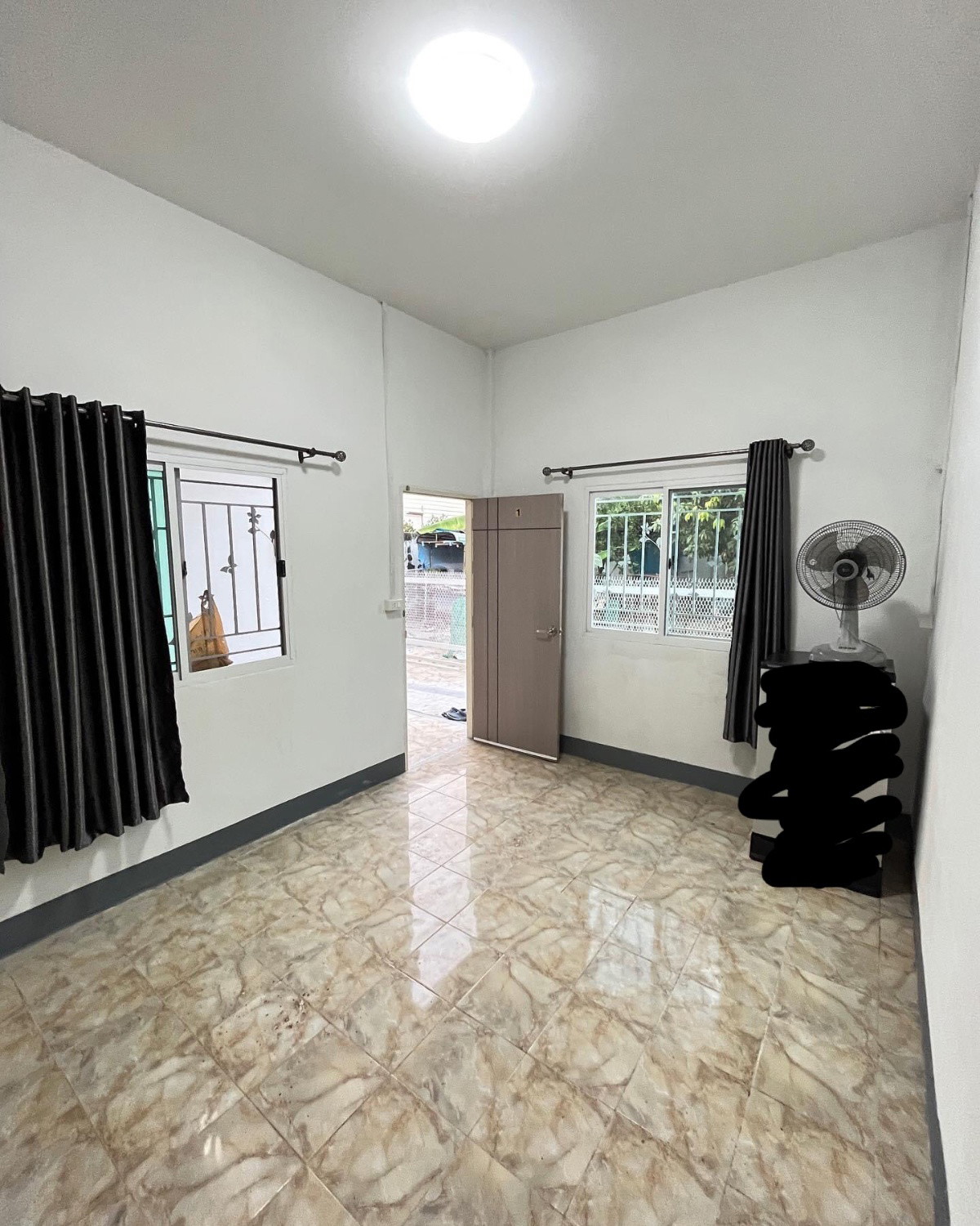 Condo — photo 2