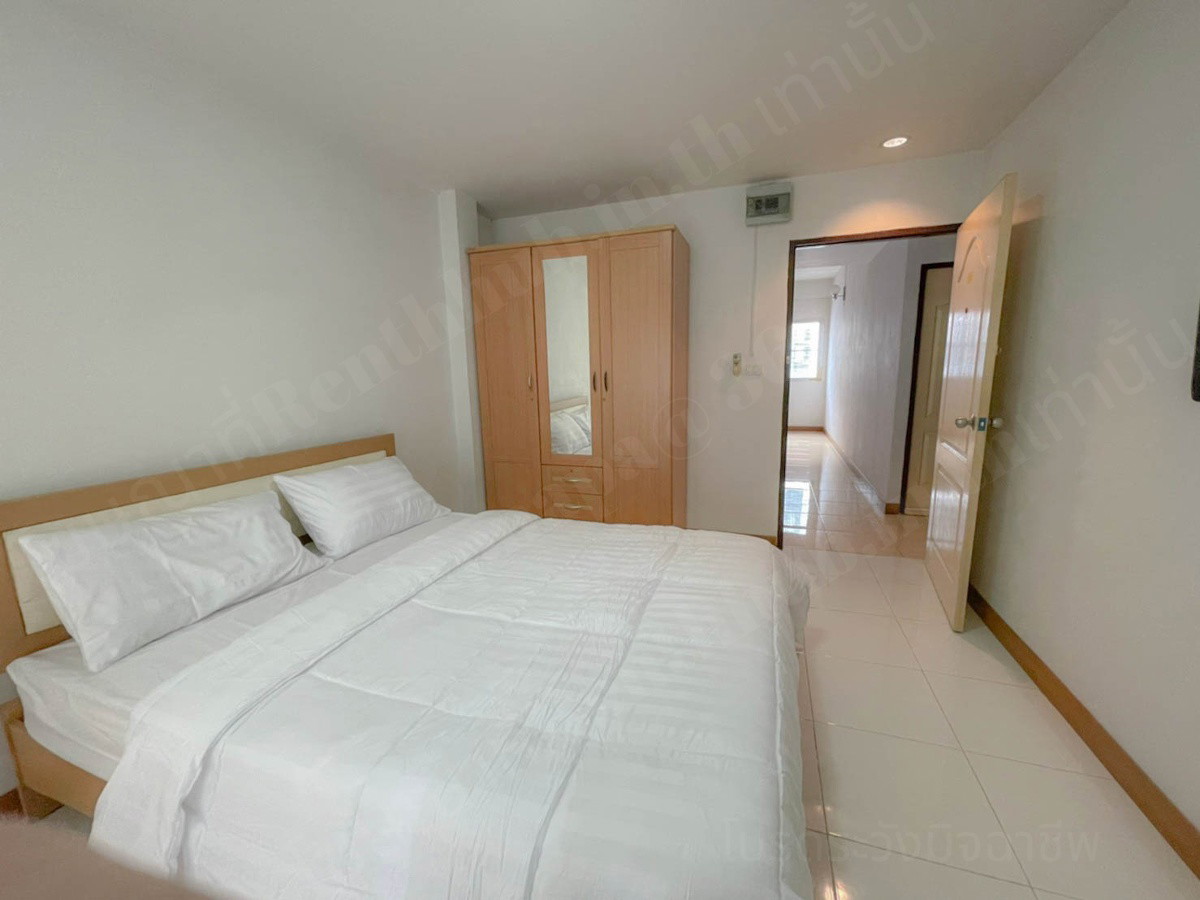 Condo · Khlong Toei, bangkok — photo 3