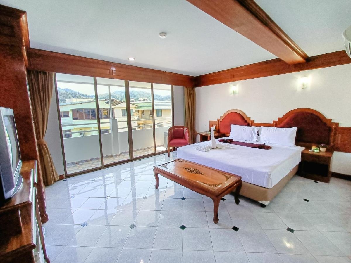 Black Pearl Patong Beachfront — photo 5