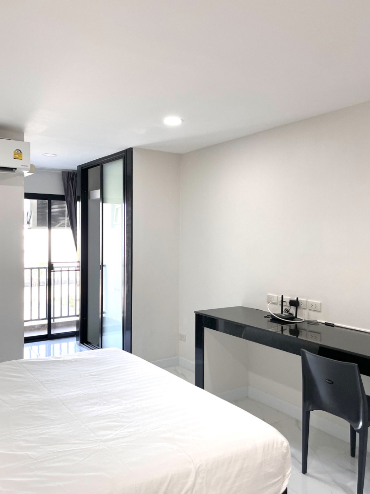 Condo · Dusit, bangkok — photo 2