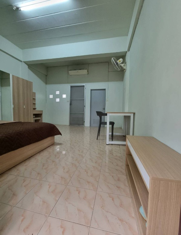 Condo — photo 3