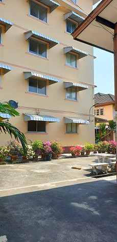 Pictures of Tewthanom' Ladies ' dormitory 1/8