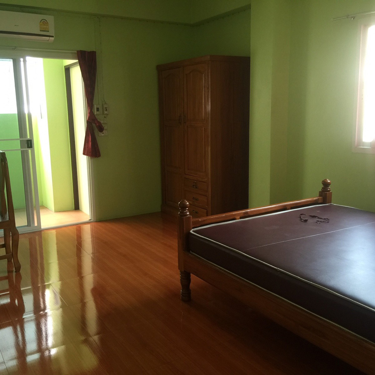 Condo — photo 3