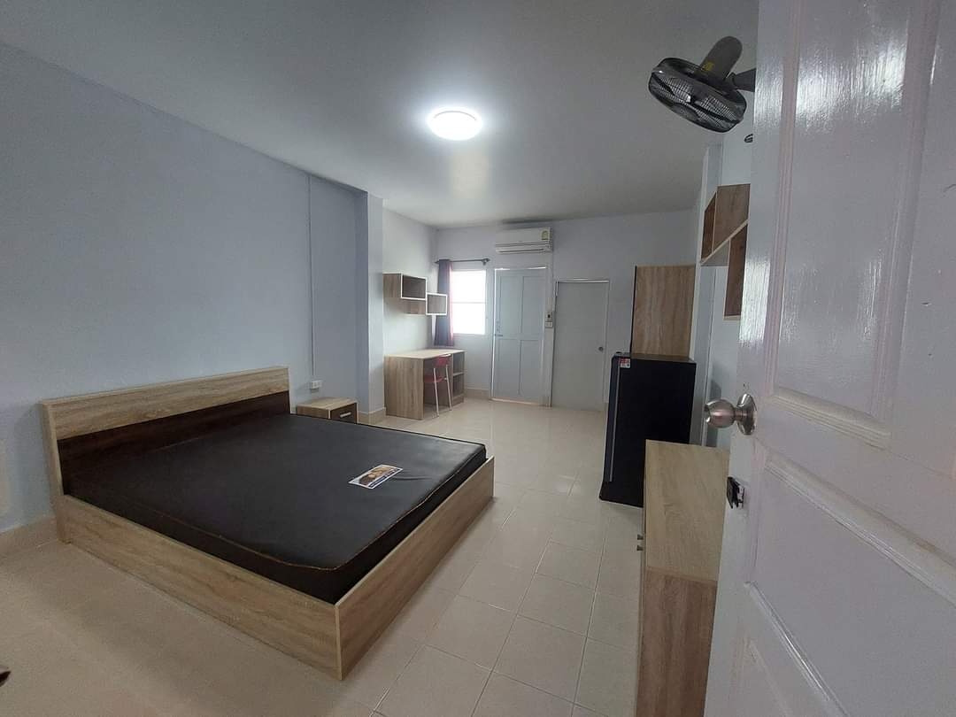Condo — photo 3