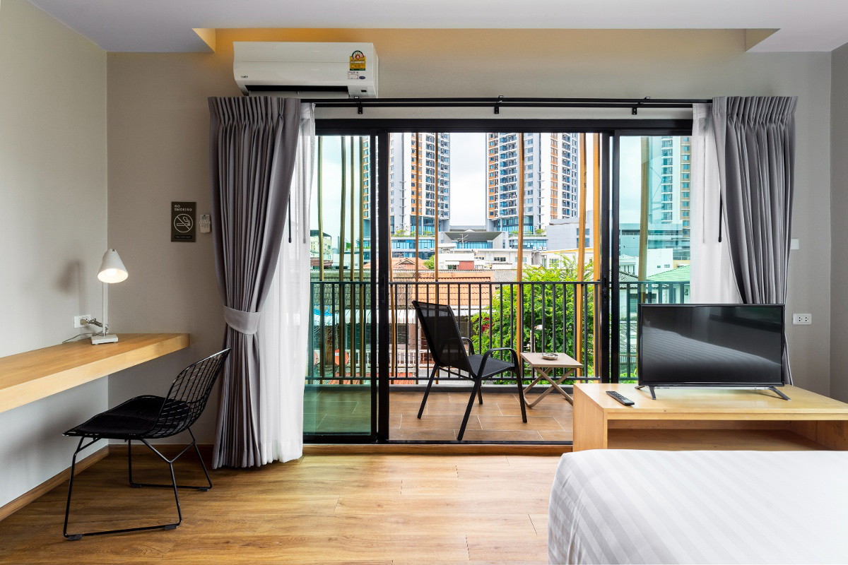 Condo · Huai Khwang, bangkok — photo 2