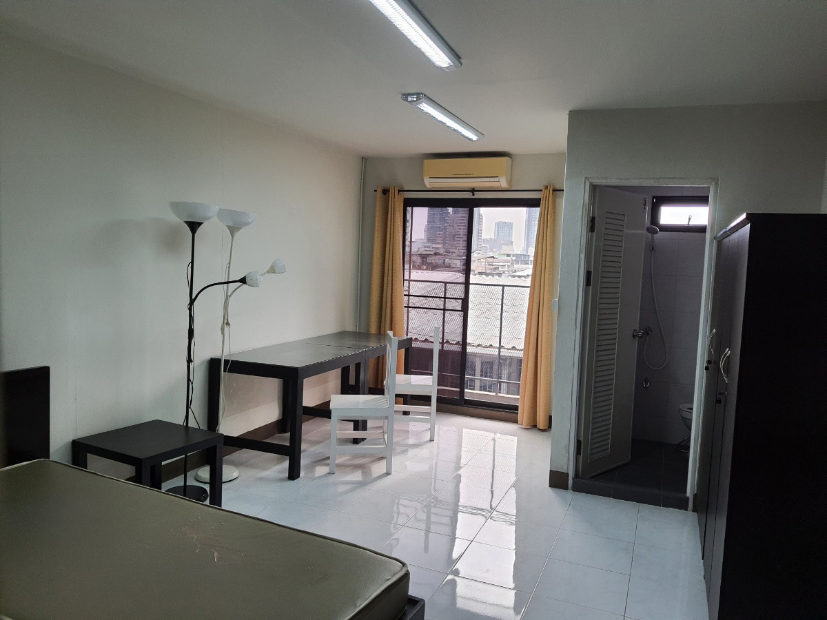 Condo · Bang Rak, bangkok — photo 4