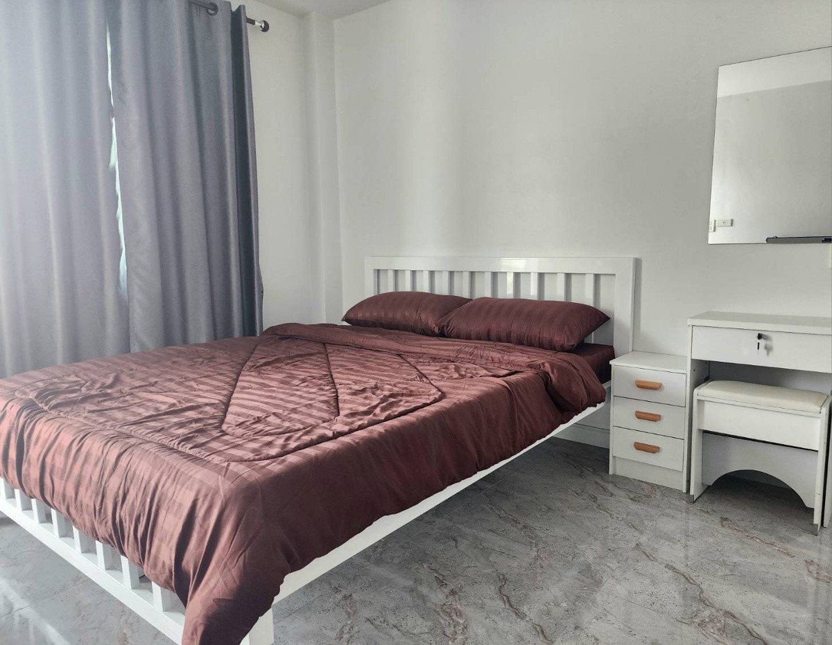 Condo — photo 4