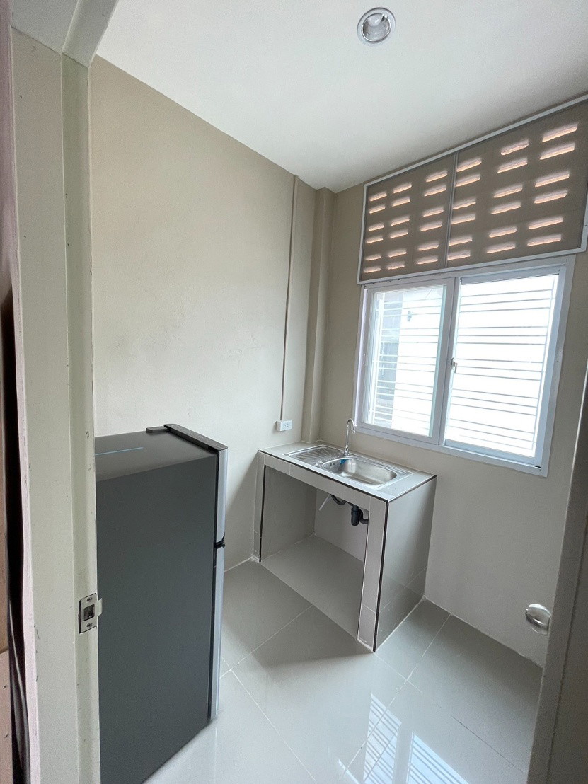 Condo — photo 3