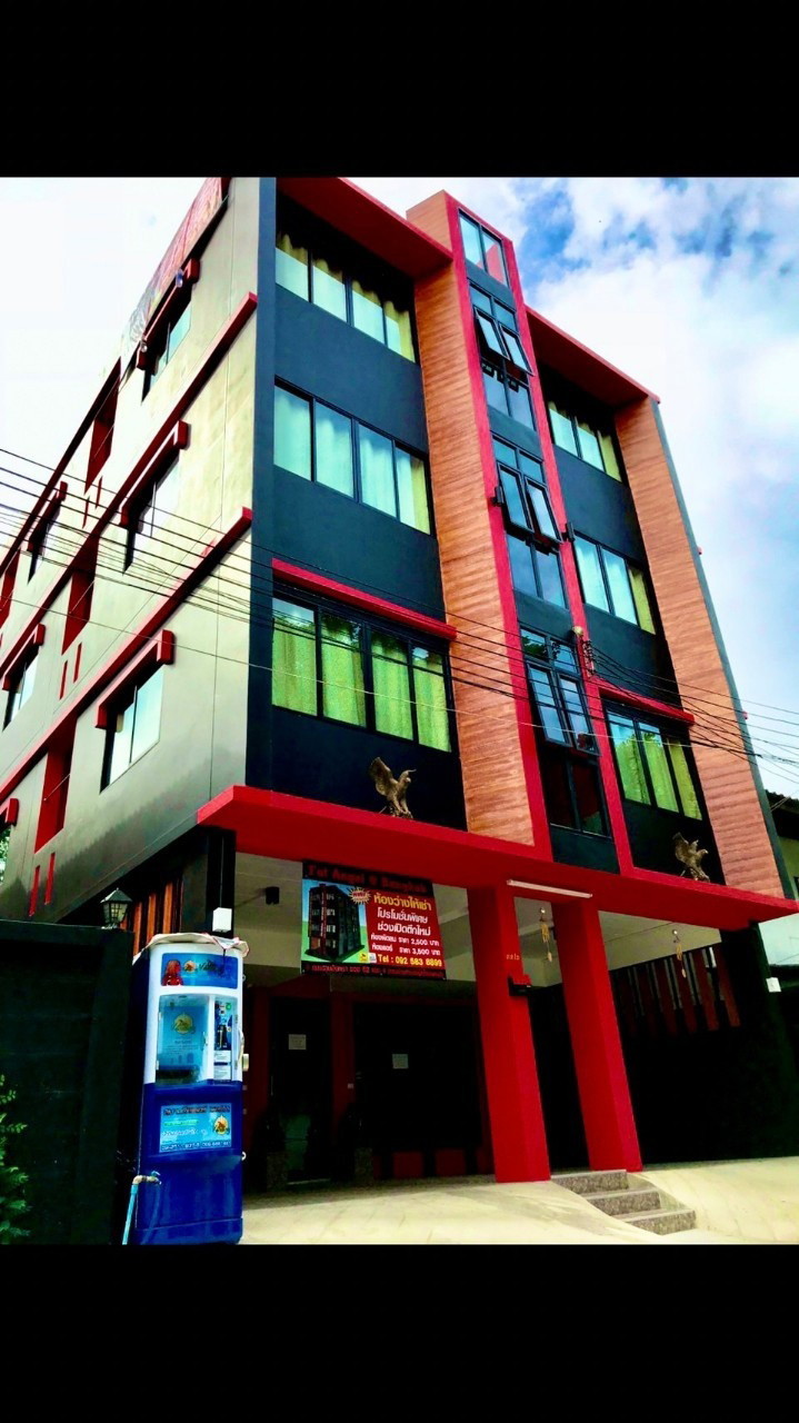 Condo · Khan Na Yao, bangkok — photo 1