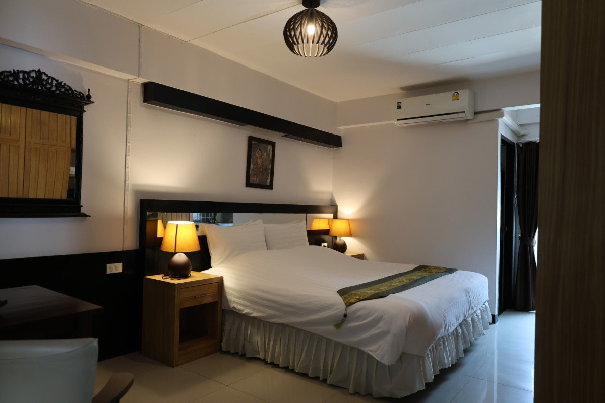 Condo · bangkok — photo 2