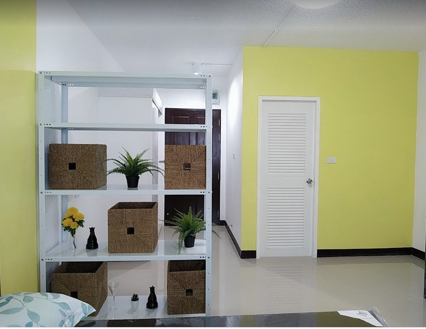 Condo — photo 2