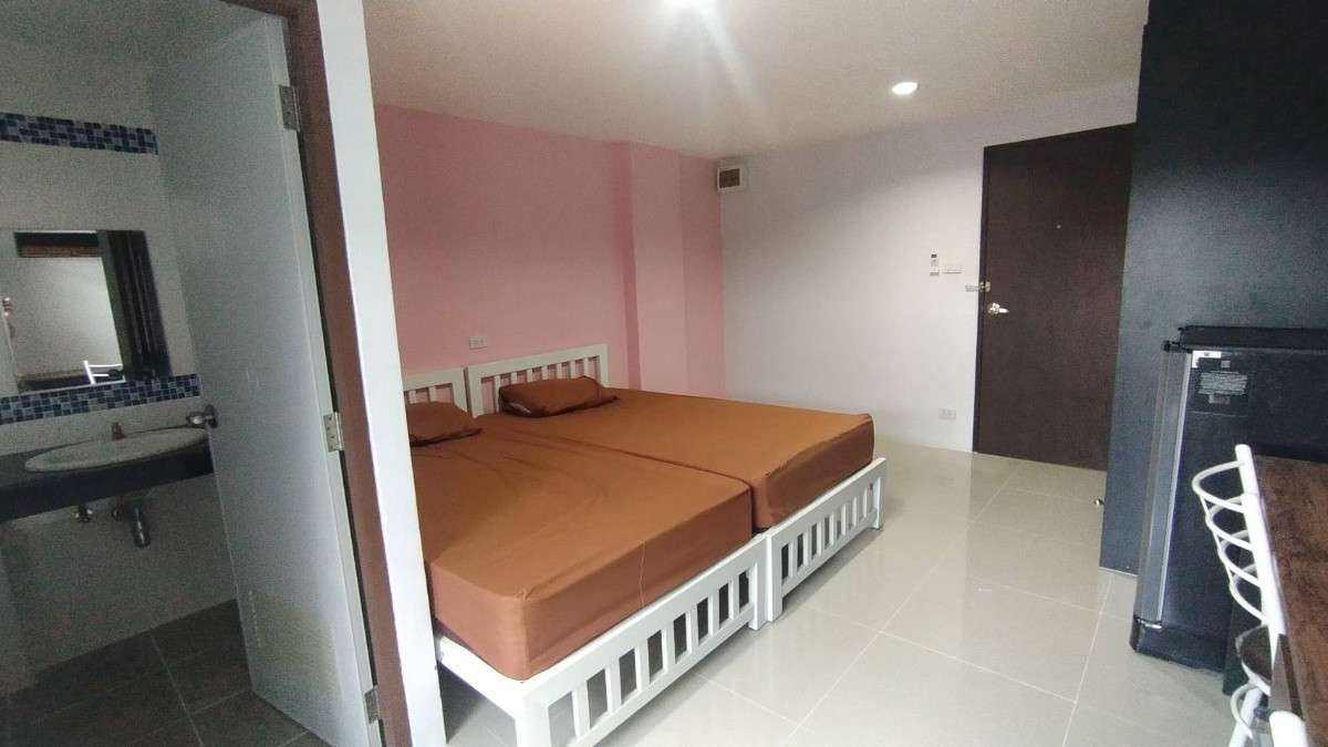 Condo — photo 3