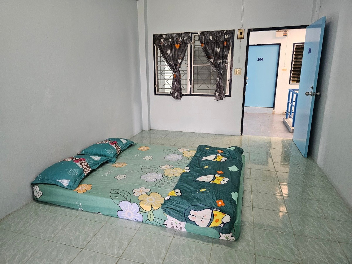 Condo · Mueang Chon Buri, chon_buri — photo 4