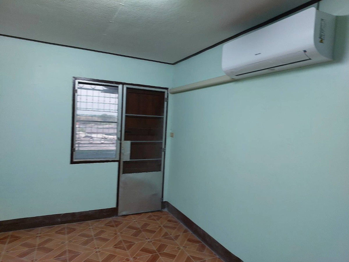 Condo — photo 2