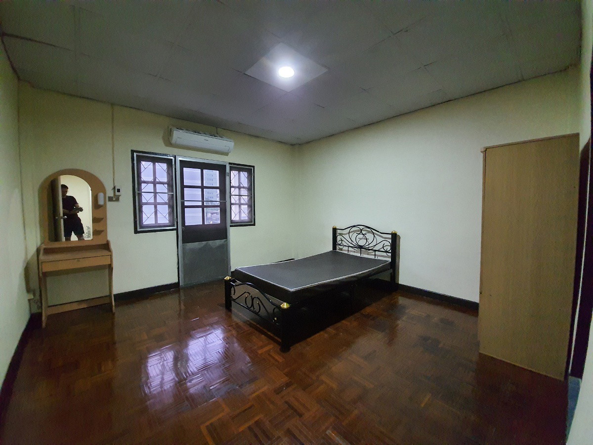 Condo · Pak Kret — photo 2