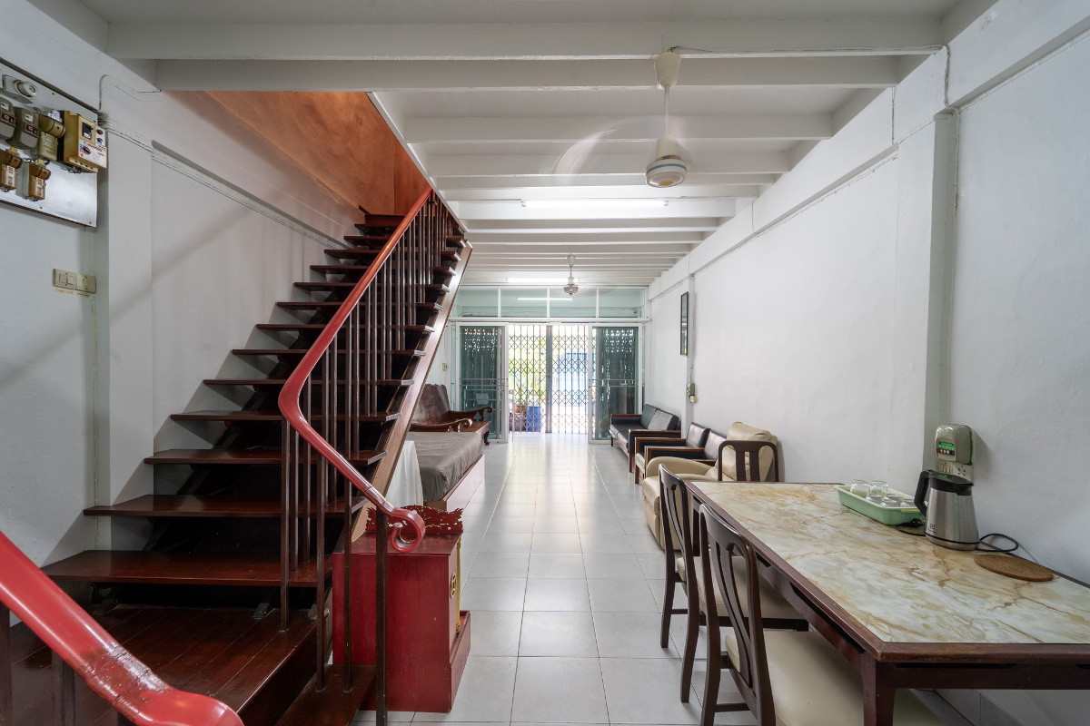 Condo · Phra Khanong, bangkok — photo 2