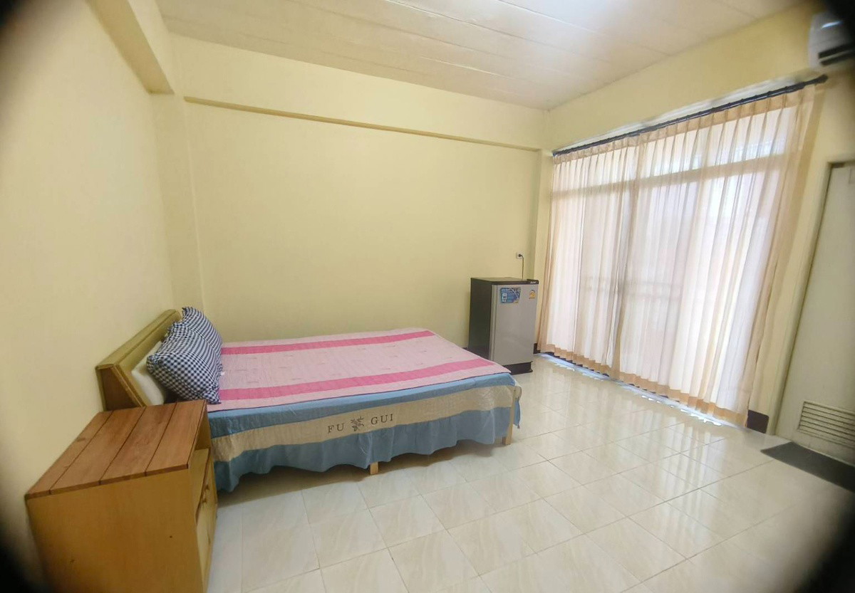 Condo — photo 3