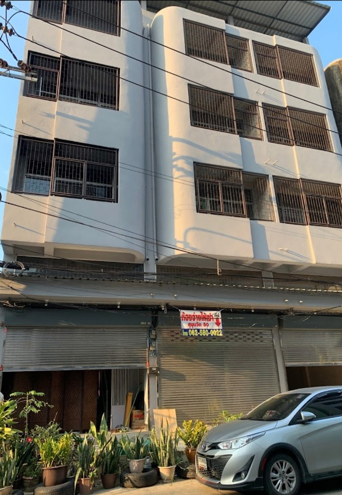 Condo · Khlong Toei, bangkok