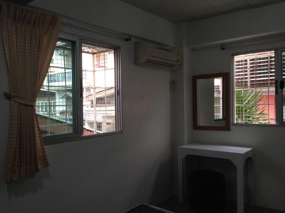 Condo · bangkok — photo 2