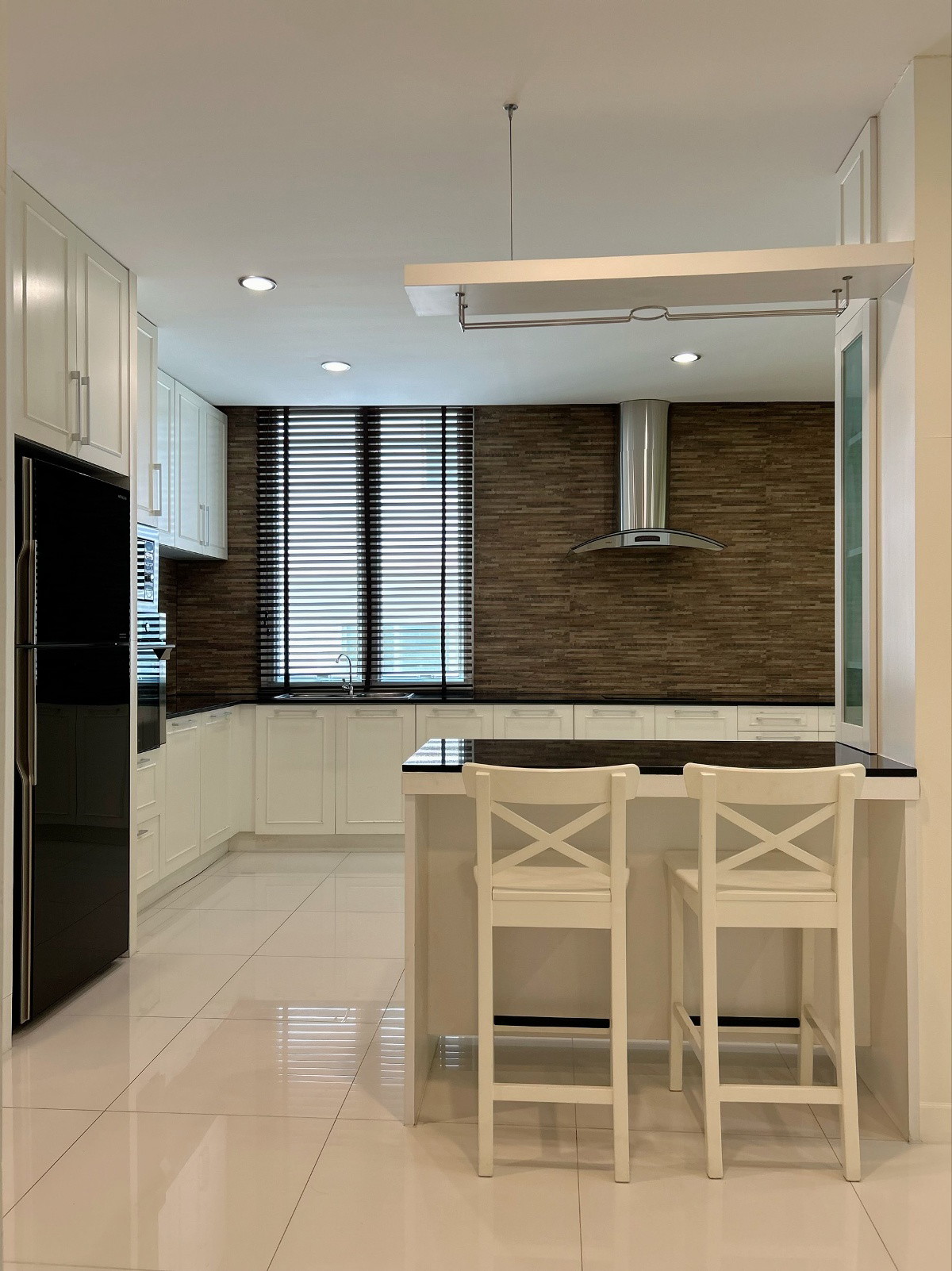 Condo · Watthana, bangkok — photo 2