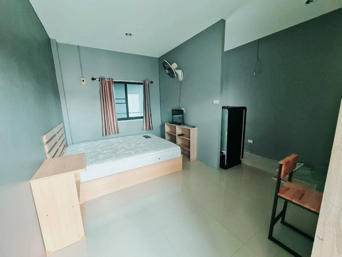 Condo — photo 3