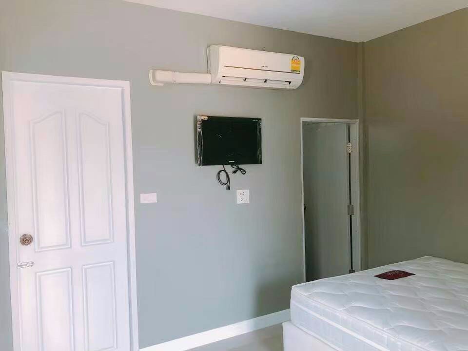 Condo — photo 3