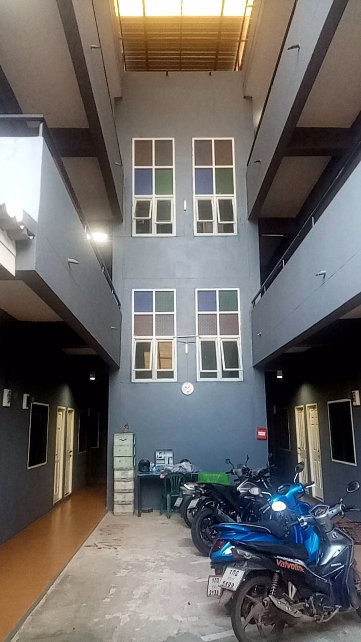 Condo — photo 2