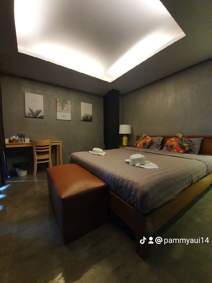 Condo · Pathum Wan, bangkok — photo 2