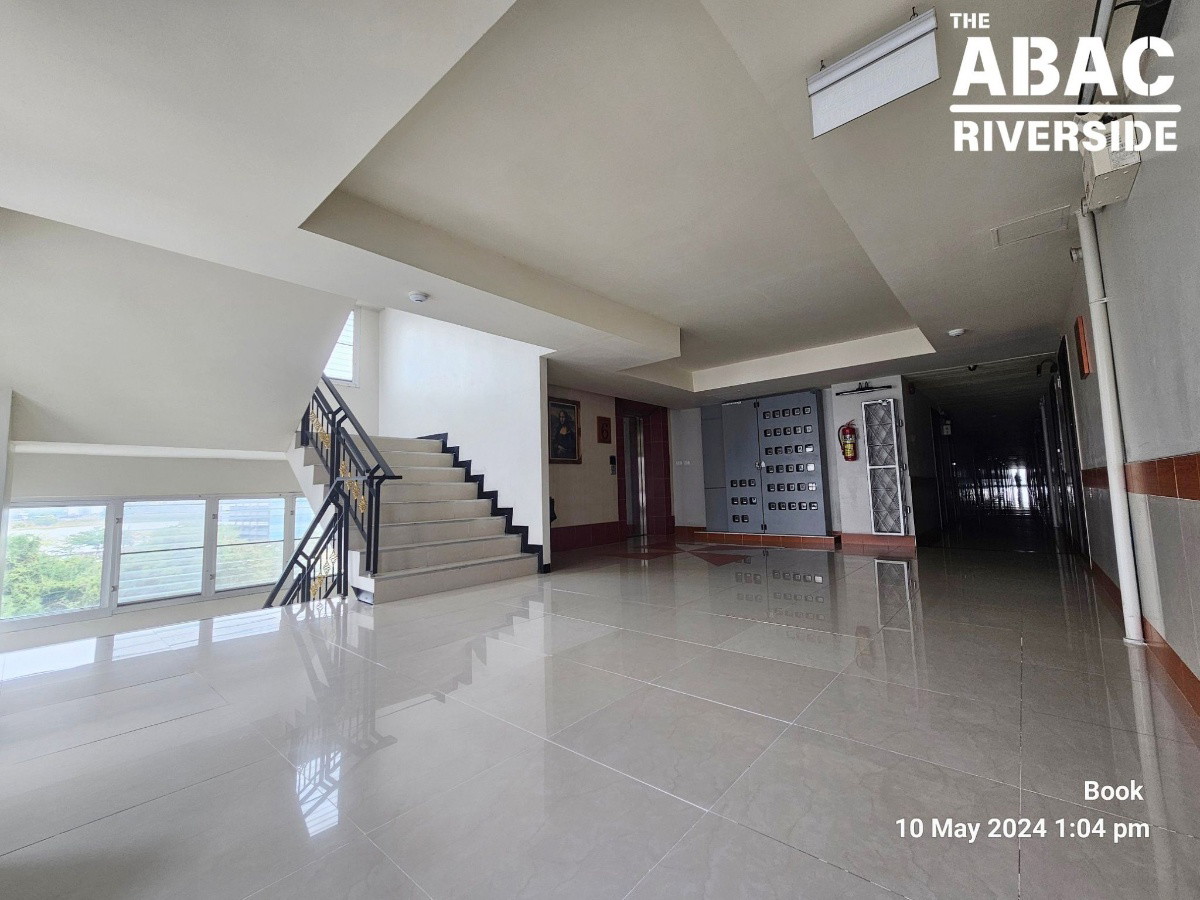Condo — photo 5