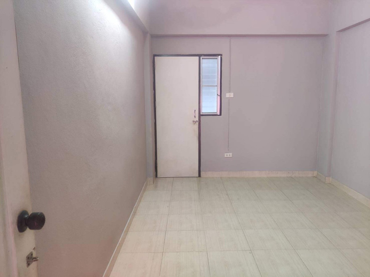 Condo — photo 5
